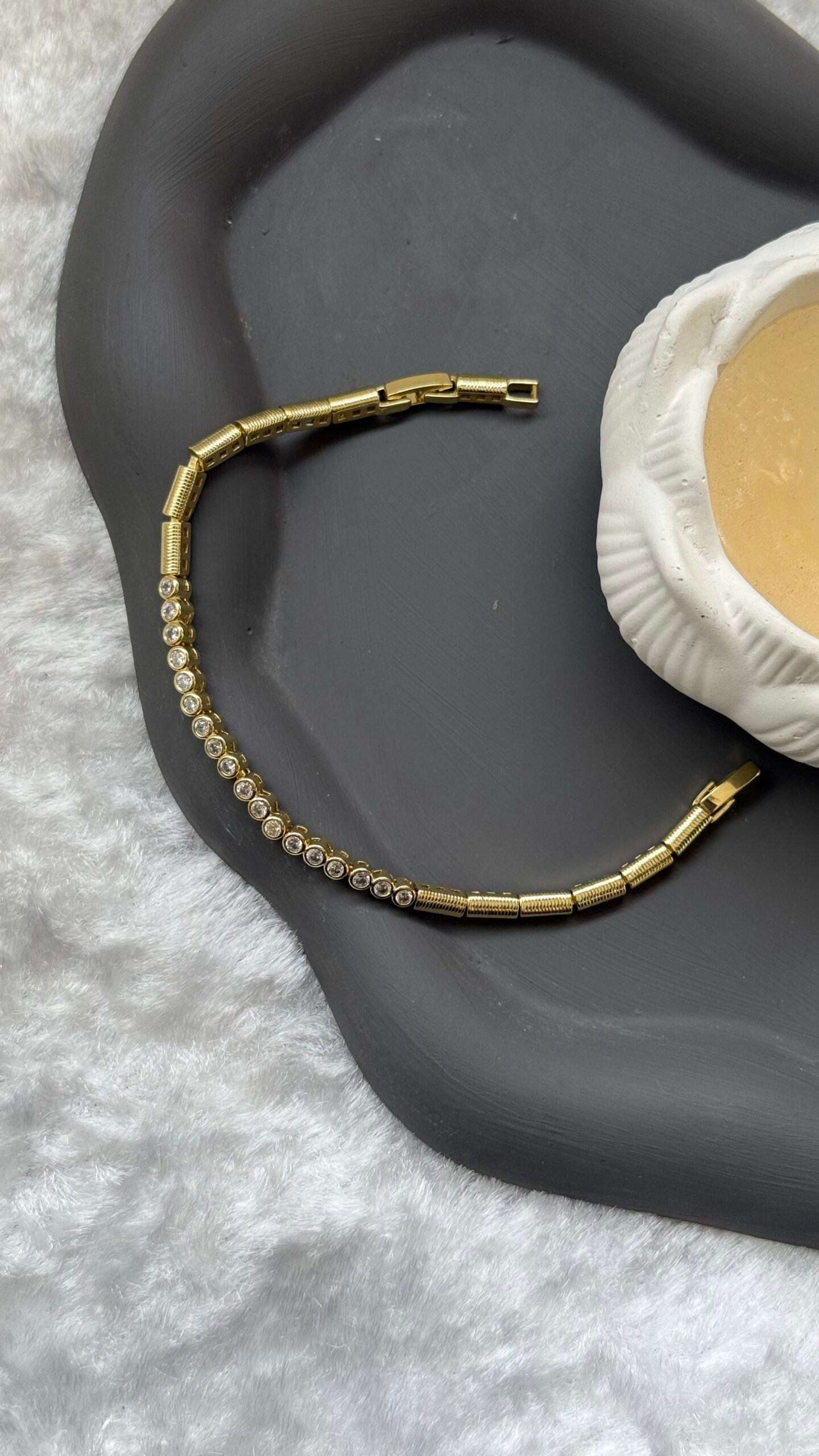 IMG_4879 Gold Özel Tasarım Taşlı Bileklik - Görsel 1